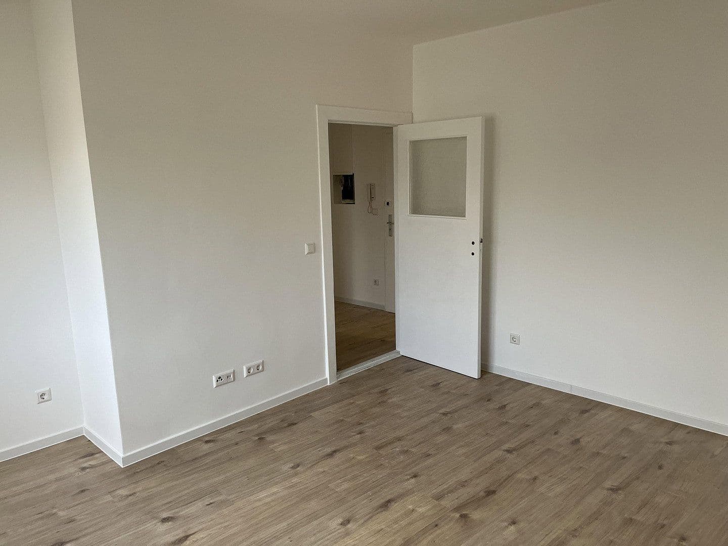 Predaj bytu 2-izbový 58 m², Eosander Str.36, Berlin, Berlín Predaj bytu 2-izbový 58 m², Eosander Str.36, Berlin, Berlín