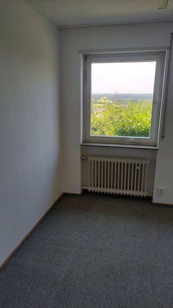 Prenájom bytu 2-izbový 56 m², Reutlingen, Bádensko-Wurttembersko Prenájom bytu 2-izbový 56 m², Reutlingen, Bádensko-Wurttembersko