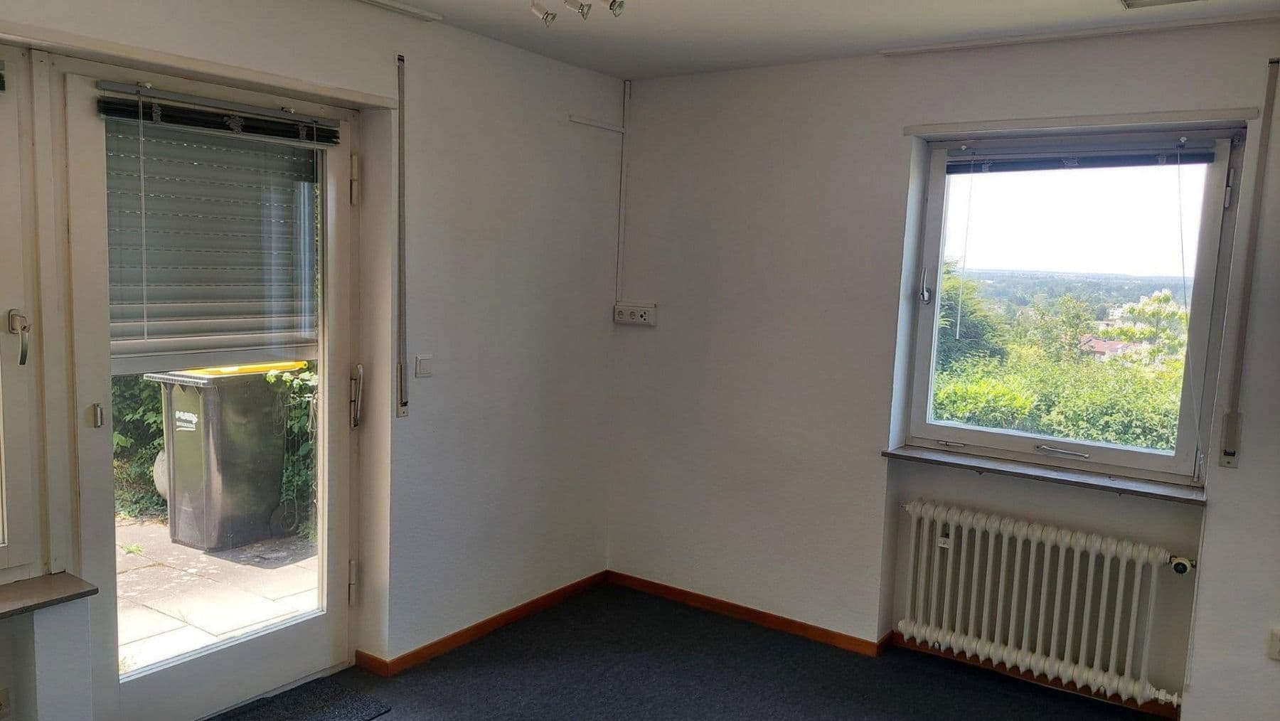Prenájom bytu 2-izbový 56 m², Reutlingen, Bádensko-Wurttembersko Prenájom bytu 2-izbový 56 m², Reutlingen, Bádensko-Wurttembersko