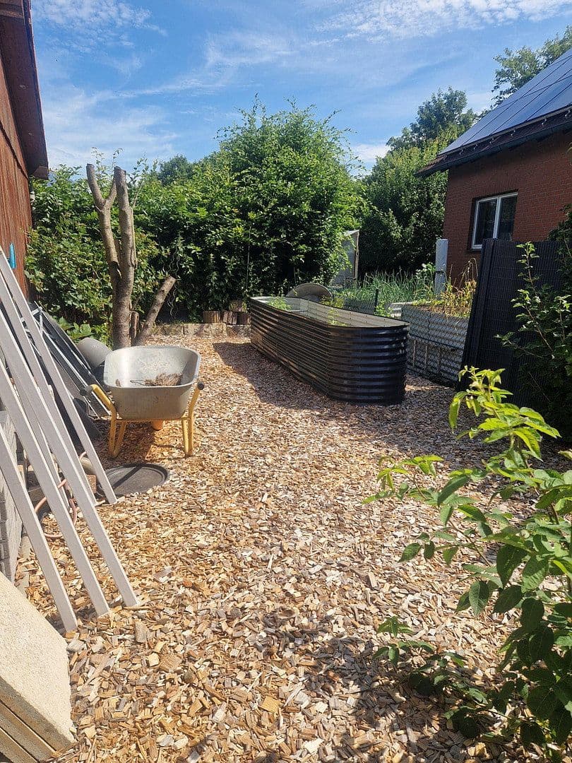 Predaj domu 123 m², pozemek 545 m², Seelze, Dolné Sasko Predaj domu 123 m², pozemek 545 m², Seelze, Dolné Sasko