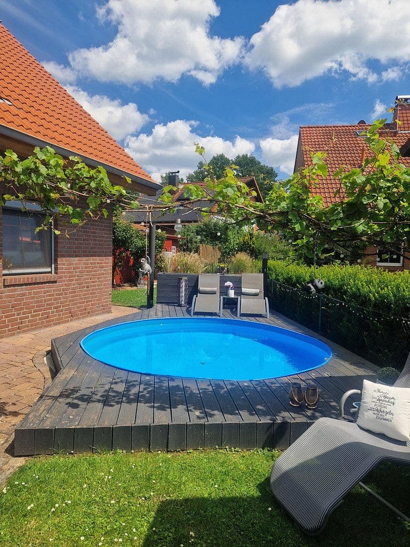 Predaj domu 123 m², pozemek 545 m², Seelze, Dolné Sasko Predaj domu 123 m², pozemek 545 m², Seelze, Dolné Sasko