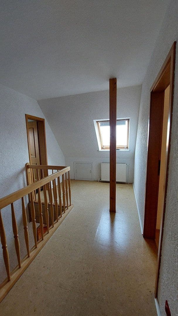 Predaj domu 280 m², pozemek 1.380 m², Im Bracken 3, Bad Münder am Deister, Dolné Sasko Predaj domu 280 m², pozemek 1.380 m², Im Bracken 3, Bad Münder am Deister, Dolné Sasko