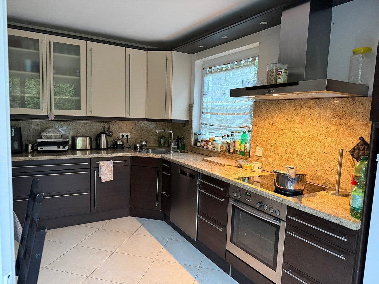 Predaj domu 150 m², pozemek 570 m², Zwinglistr. 11, Falkensee, Brandenbursko Predaj domu 150 m², pozemek 570 m², Zwinglistr. 11, Falkensee, Brandenbursko