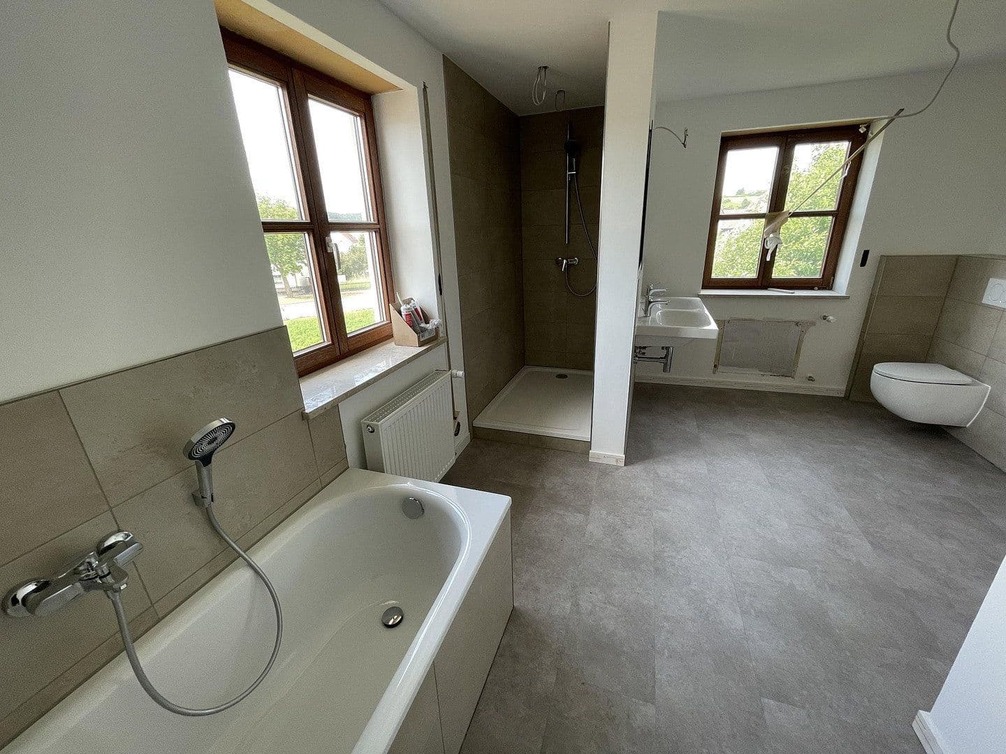 Prenájom bytu 4-izbový 141 m², Regenstauf, Bavorsko Prenájom bytu 4-izbový 141 m², Regenstauf, Bavorsko