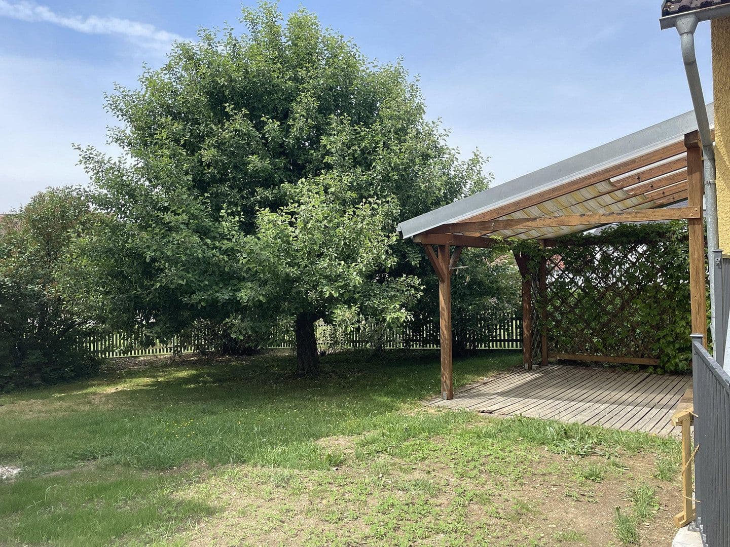 Prenájom bytu 4-izbový 141 m², Regenstauf, Bavorsko Prenájom bytu 4-izbový 141 m², Regenstauf, Bavorsko