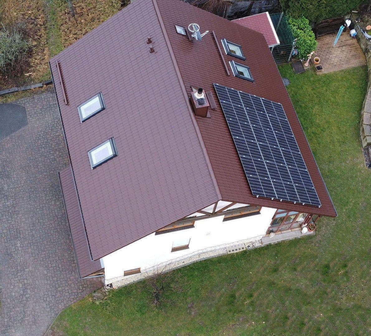 Predaj domu 339 m², pozemek 2.400 m², Kircherstraße 51A, Saalfeld/Saale, Durínsko Predaj domu 339 m², pozemek 2.400 m², Kircherstraße 51A, Saalfeld/Saale, Durínsko