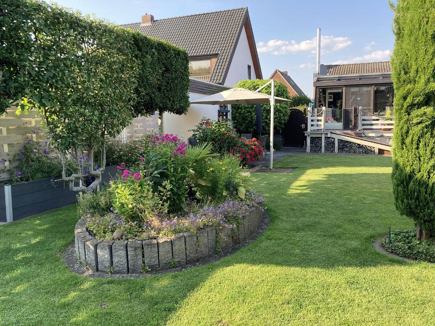 Predaj domu 133 m², pozemek 880 m², Weyhe, Dolné Sasko Predaj domu 133 m², pozemek 880 m², Weyhe, Dolné Sasko