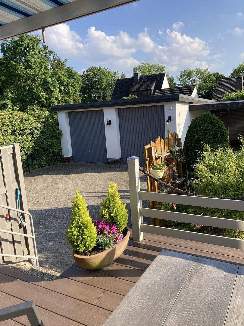Predaj domu 133 m², pozemek 880 m², Weyhe, Dolné Sasko Predaj domu 133 m², pozemek 880 m², Weyhe, Dolné Sasko