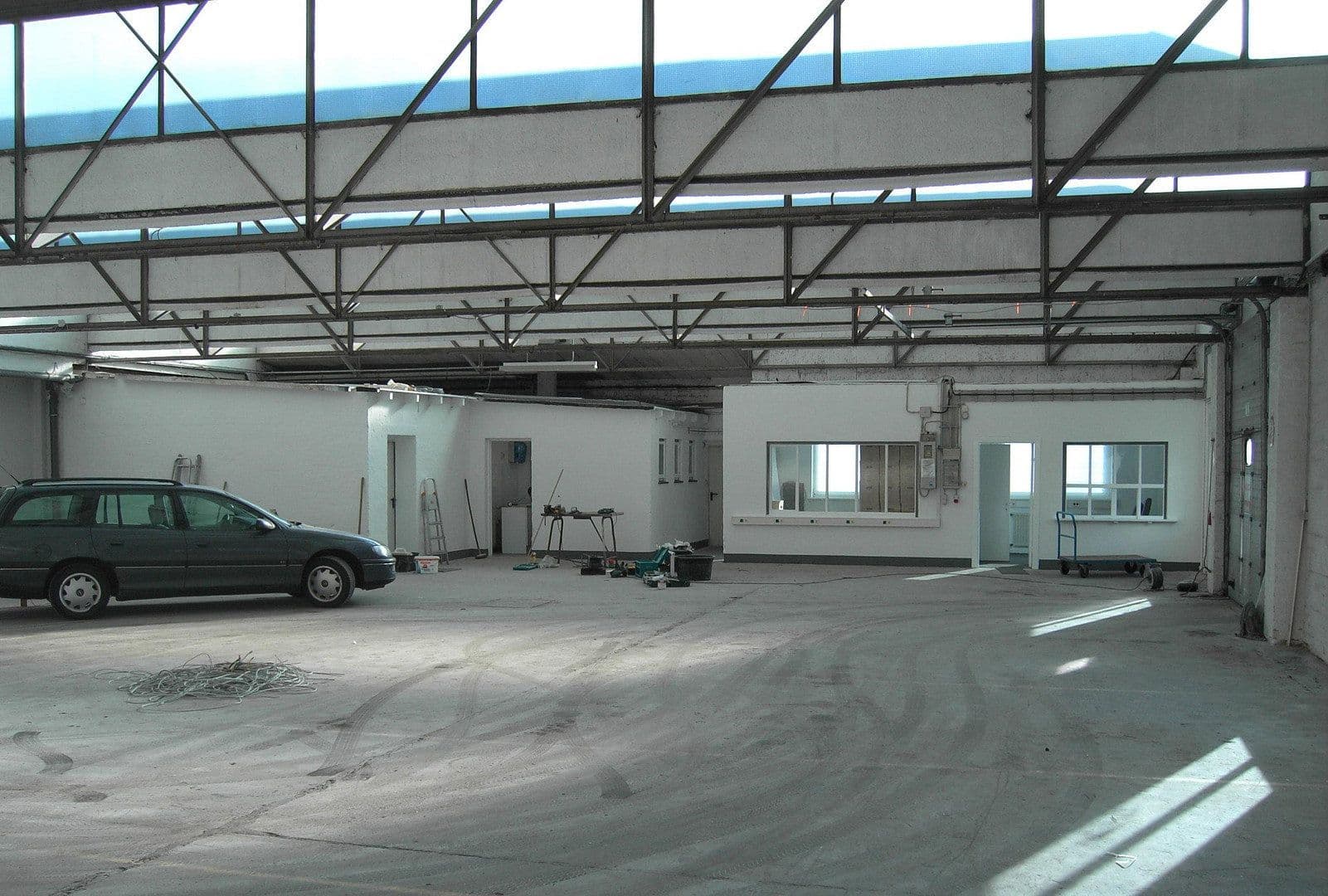 Prenájom nebytového priestoru 500 m², Pinneberg, Šlezvicko-Holštajnsko Prenájom nebytového priestoru 500 m², Pinneberg, Šlezvicko-Holštajnsko