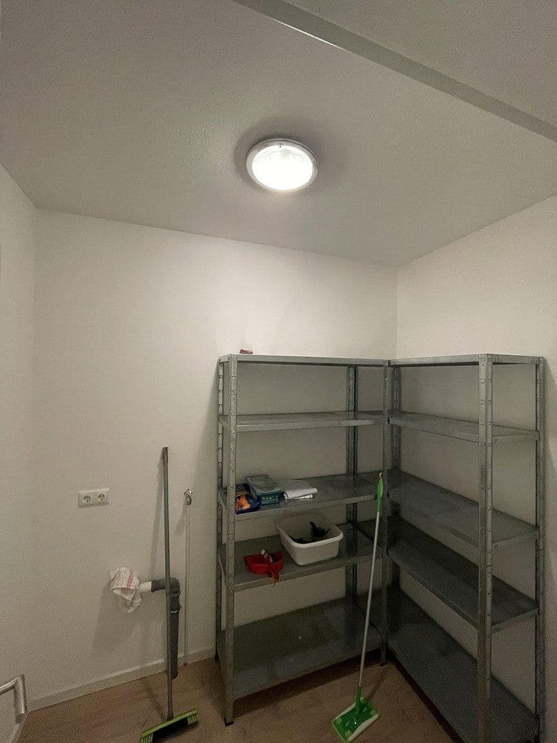 Prenájom bytu 2-izbový 60 m², Schillerstraße 2, Stadthagen, Dolné Sasko Prenájom bytu 2-izbový 60 m², Schillerstraße 2, Stadthagen, Dolné Sasko