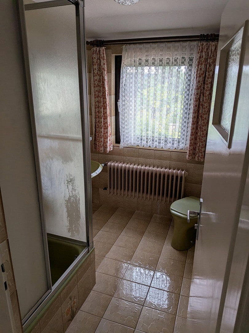 Predaj domu 146 m², pozemek 660 m², Egerer Straße 51, Waldsassen, Bavorsko Predaj domu 146 m², pozemek 660 m², Egerer Straße 51, Waldsassen, Bavorsko