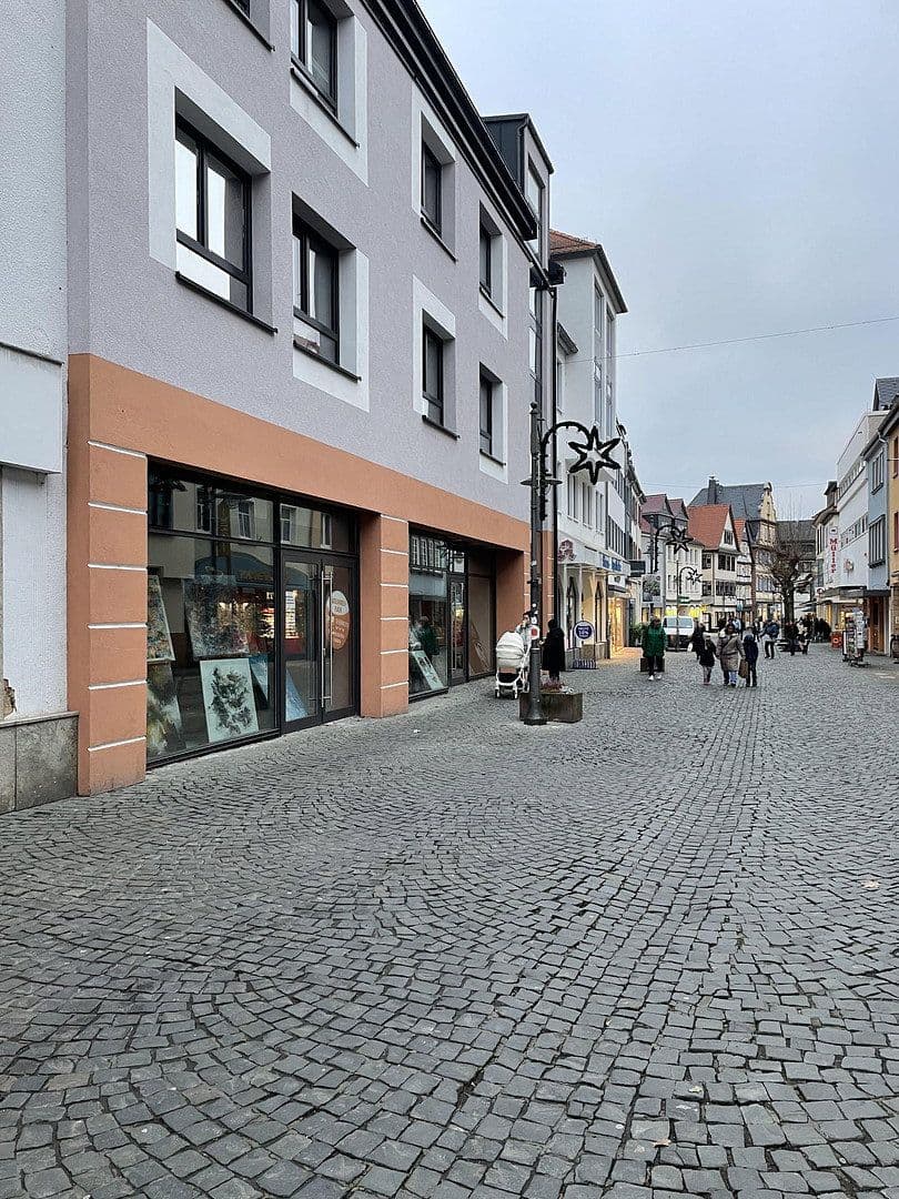 Prenájom nebytového priestoru 168 m², Weiseler Str. 31, Butzbach, Hesensko Prenájom nebytového priestoru 168 m², Weiseler Str. 31, Butzbach, Hesensko