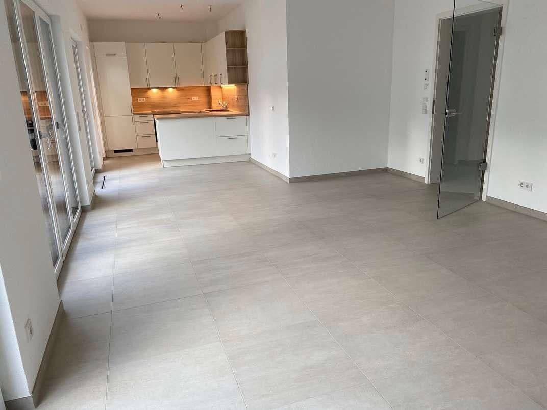 Prenájom bytu 2-izbový 76 m², Pastor-Hellen-Str.1, Troisdorf, Severné Porýnie - Westfálsko Prenájom bytu 2-izbový 76 m², Pastor-Hellen-Str.1, Troisdorf, Severné Porýnie - Westfálsko