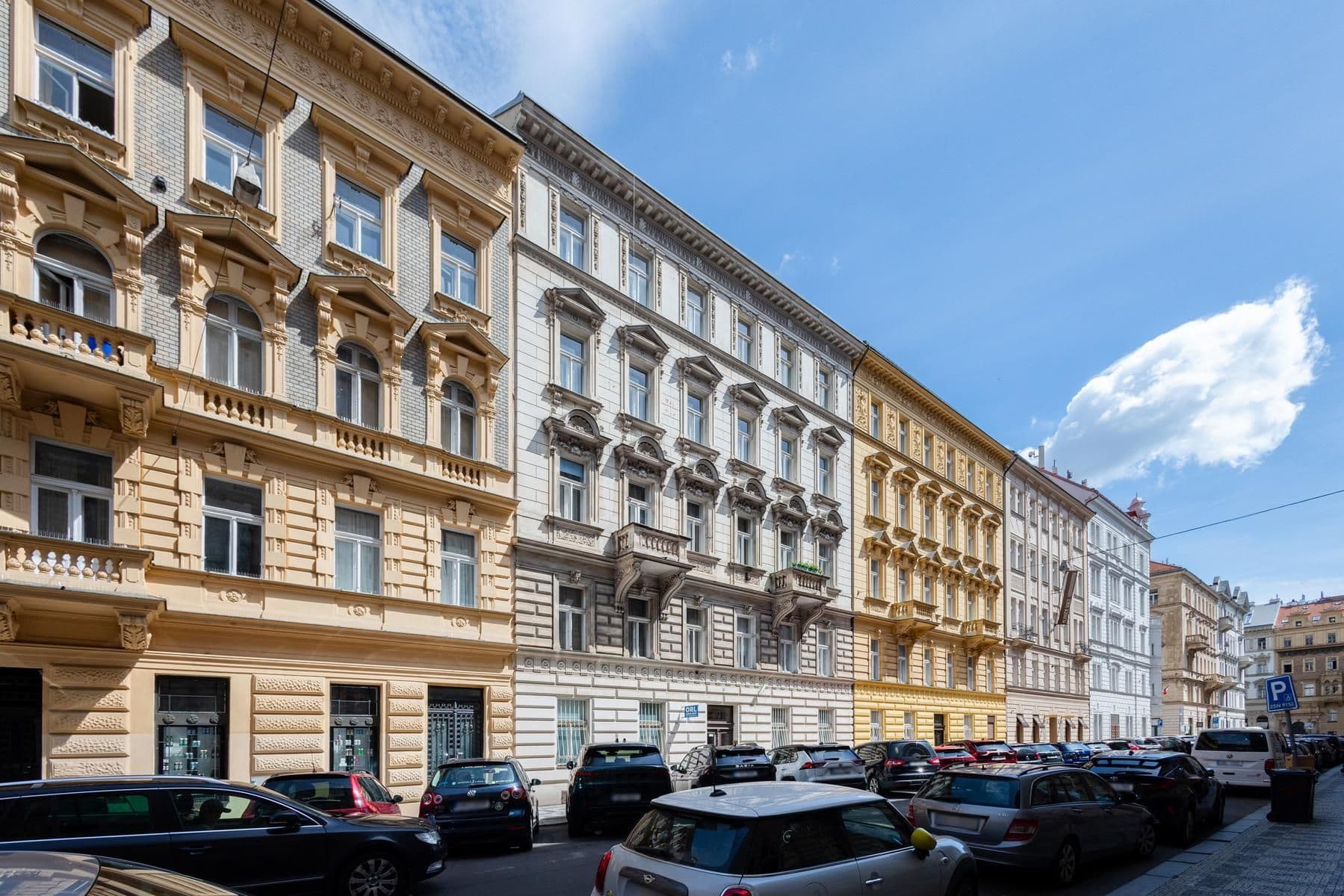 Predaj bytu 2-izbový 55 m², Plaská, Praha, Praha Predaj bytu 2-izbový 55 m², Plaská, Praha, Praha
