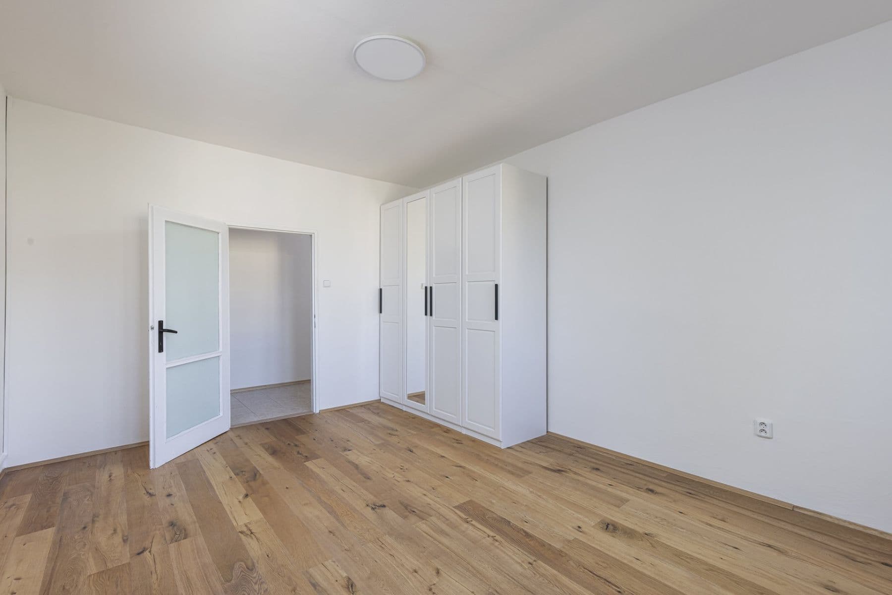 Prenájom bytu 2-izbový 65 m², Kremličkova, Praha, Praha Prenájom bytu 2-izbový 65 m², Kremličkova, Praha, Praha