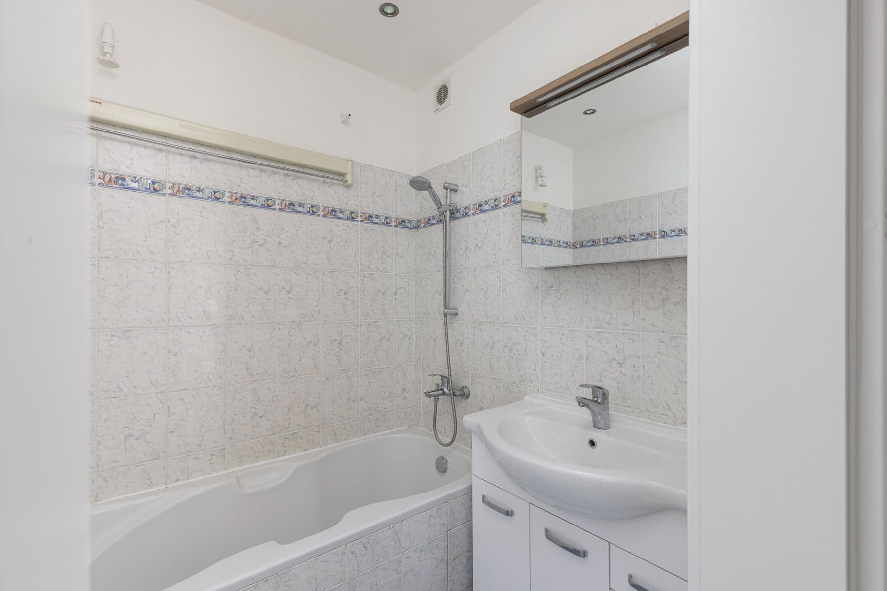Prenájom bytu 2-izbový 65 m², Kremličkova, Praha, Praha Prenájom bytu 2-izbový 65 m², Kremličkova, Praha, Praha