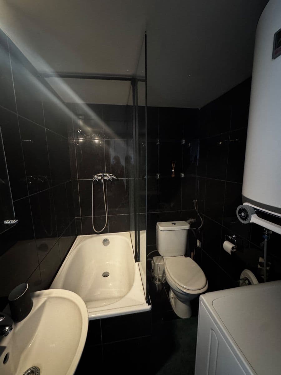 Prenájom bytu 1-izbový 19 m², Na Žertvách, Praha, Praha Prenájom bytu 1-izbový 19 m², Na Žertvách, Praha, Praha