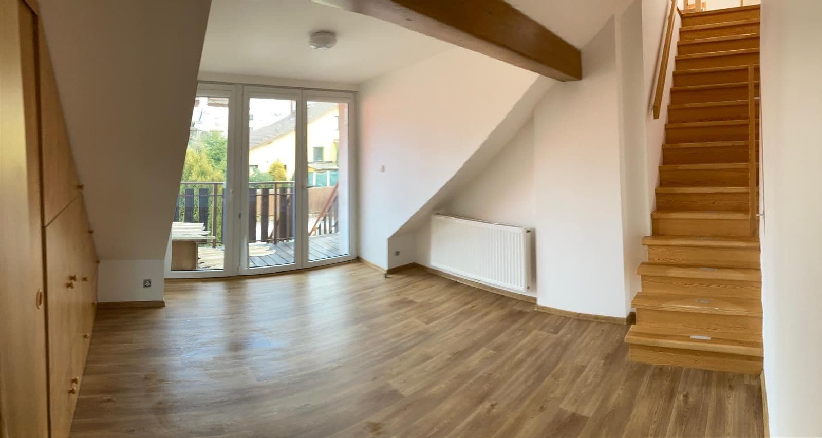 Prenájom bytu 5-izbový 126 m², Osvoboditelů, Hlučín, Moravskoslezský kraj Prenájom bytu 5-izbový 126 m², Osvoboditelů, Hlučín, Moravskoslezský kraj