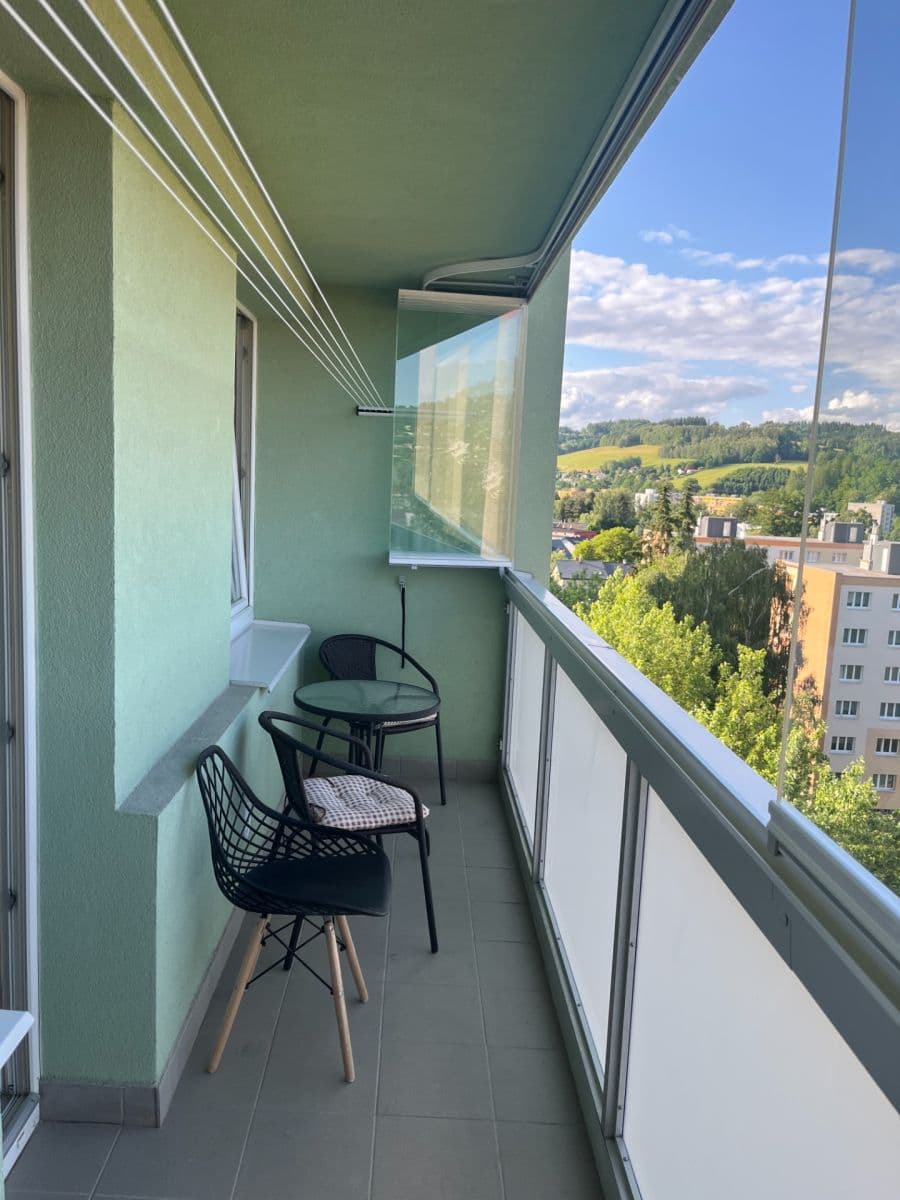 Prenájom bytu 1-izbový 38 m², Jižní, Semily, Liberecký kraj Prenájom bytu 1-izbový 38 m², Jižní, Semily, Liberecký kraj