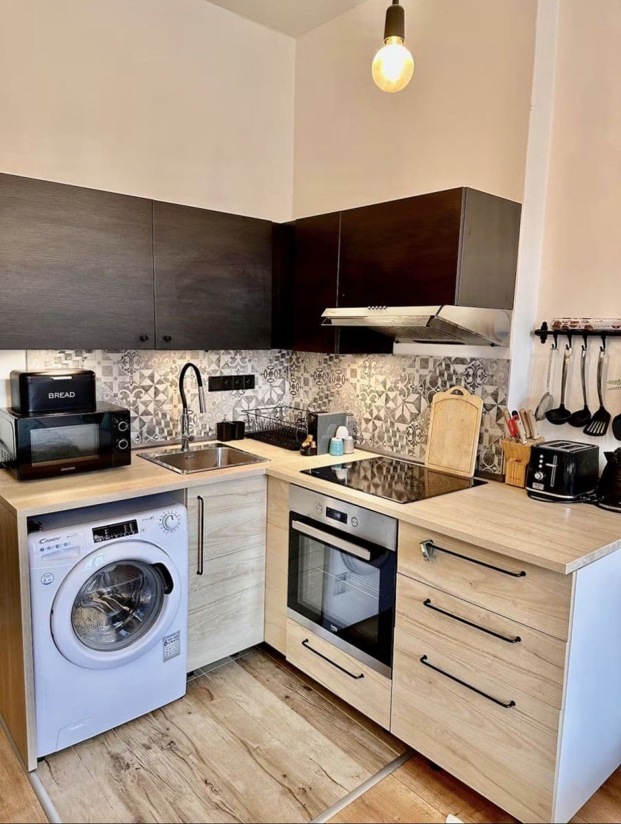 Prenájom bytu 26 m², Na Maninách, Praha, Praha Prenájom bytu 26 m², Na Maninách, Praha, Praha