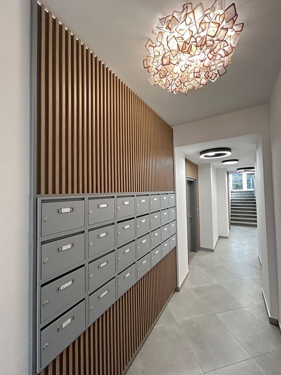 Prenájom bytu 2-izbový 71 m², Pod Drinopolem, Praha, Praha Prenájom bytu 2-izbový 71 m², Pod Drinopolem, Praha, Praha