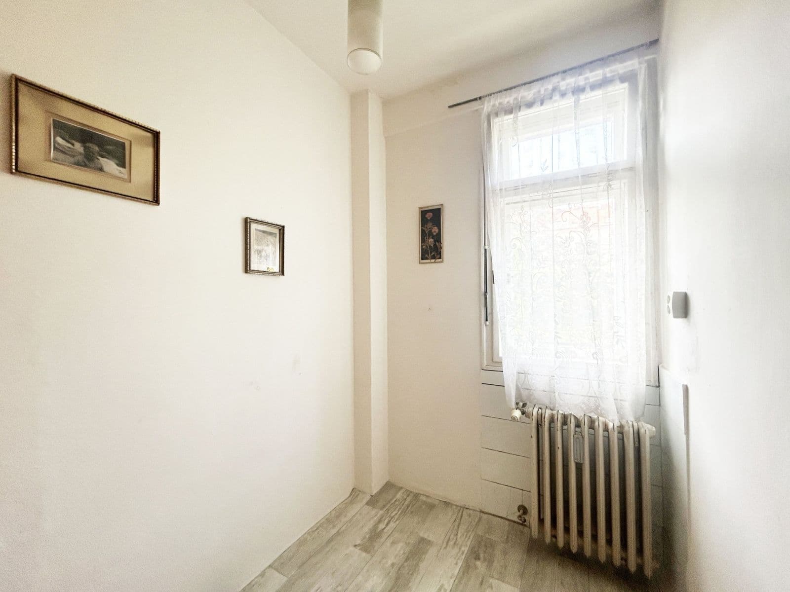 Prenájom bytu 2-izbový 73 m², Milady Horákové, Praha, Praha Prenájom bytu 2-izbový 73 m², Milady Horákové, Praha, Praha