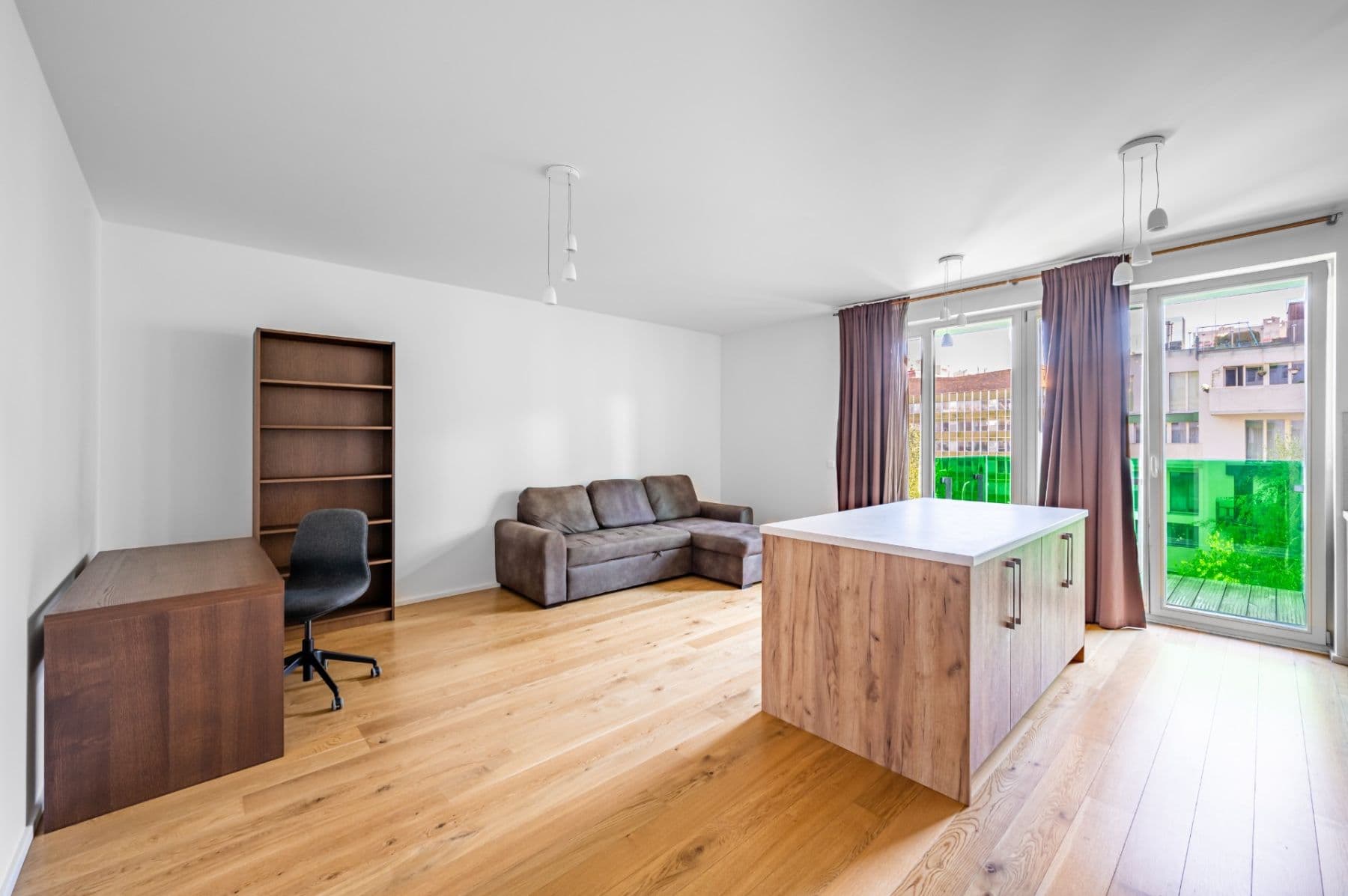 Prenájom bytu 2-izbový 61 m², Altajská, Praha, Praha Prenájom bytu 2-izbový 61 m², Altajská, Praha, Praha