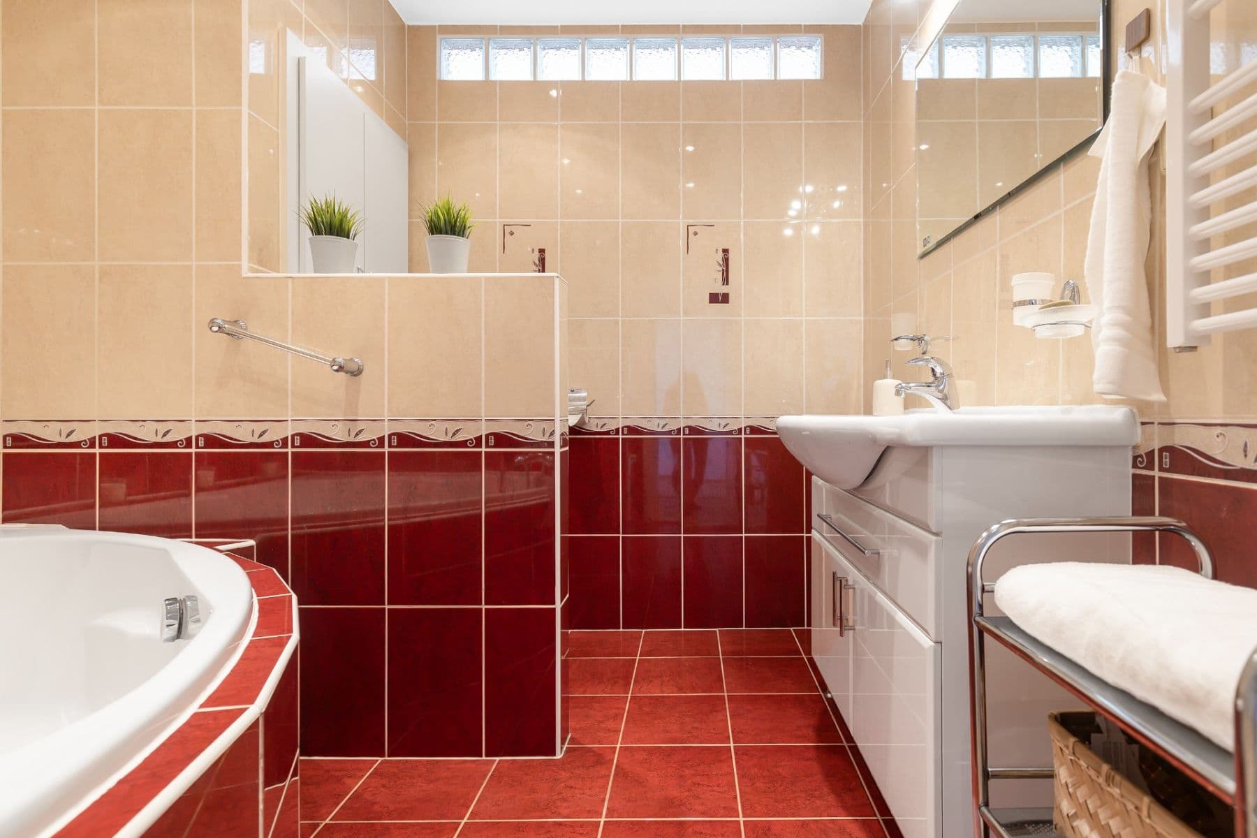 Predaj bytu 4-izbový 76 m², Mládí, Havířov, Moravskoslezský kraj Predaj bytu 4-izbový 76 m², Mládí, Havířov, Moravskoslezský kraj
