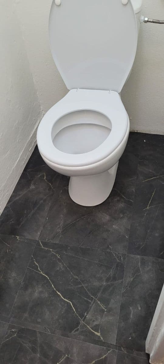 Prenájom bytu 1-izbový 44 m², tř. Kosmonautů, Olomouc, Olomoucký kraj Prenájom bytu 1-izbový 44 m², tř. Kosmonautů, Olomouc, Olomoucký kraj