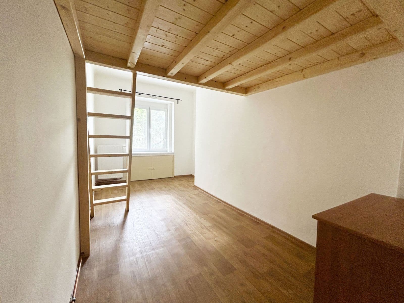 Prenájom bytu 2-izbový 50 m², Vlastislavova, Praha, Praha Prenájom bytu 2-izbový 50 m², Vlastislavova, Praha, Praha