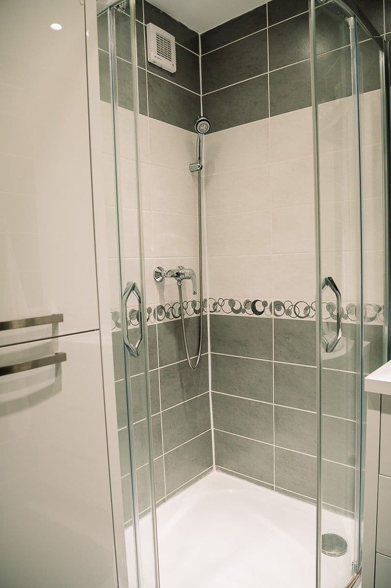 Prenájom bytu 1-izbový 38 m², Novohorská, Rača, Bratislavský kraj Prenájom bytu 1-izbový 38 m², Novohorská, Rača, Bratislavský kraj