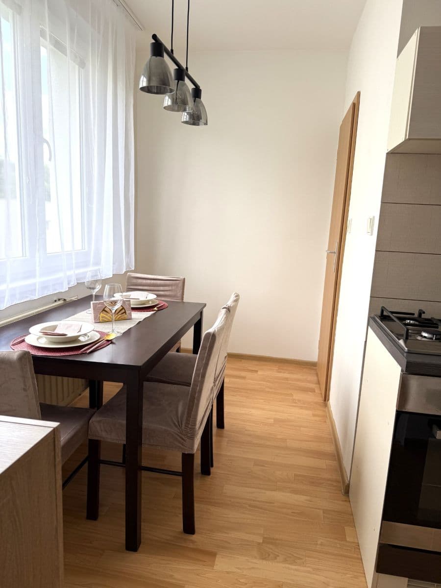 Predaj bytu 2-izbový 67 m², sídliště 9. května, Nejdek, Karlovarský kraj Predaj bytu 2-izbový 67 m², sídliště 9. května, Nejdek, Karlovarský kraj