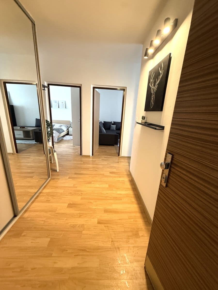 Predaj bytu 2-izbový 67 m², sídliště 9. května, Nejdek, Karlovarský kraj Predaj bytu 2-izbový 67 m², sídliště 9. května, Nejdek, Karlovarský kraj