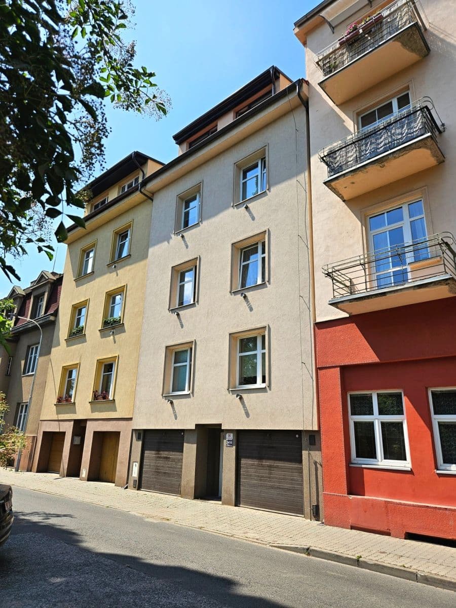 Prenájom bytu 1-izbový 38 m², Karáskovo náměstí, Brno, Jihomoravský kraj Prenájom bytu 1-izbový 38 m², Karáskovo náměstí, Brno, Jihomoravský kraj