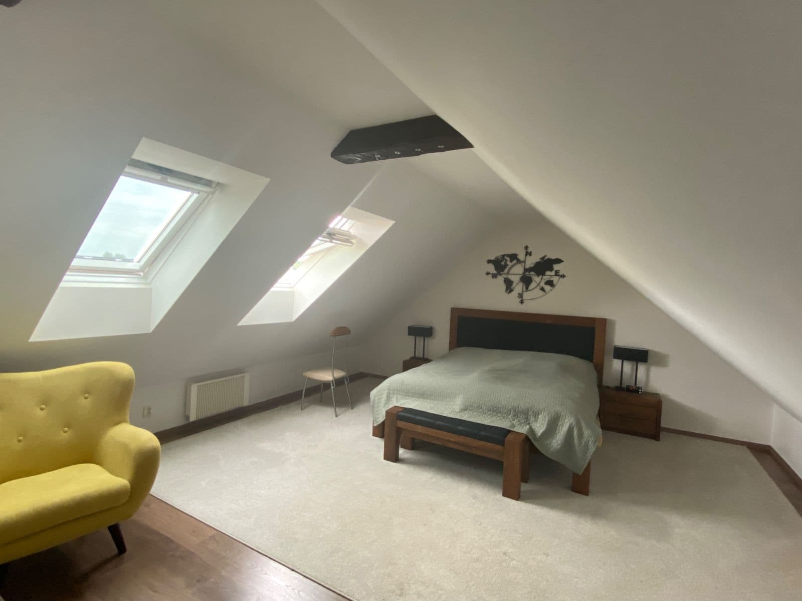 Predaj bytu 3-izbový 90 m², Mirešická, Jinočany, Středočeský kraj Predaj bytu 3-izbový 90 m², Mirešická, Jinočany, Středočeský kraj
