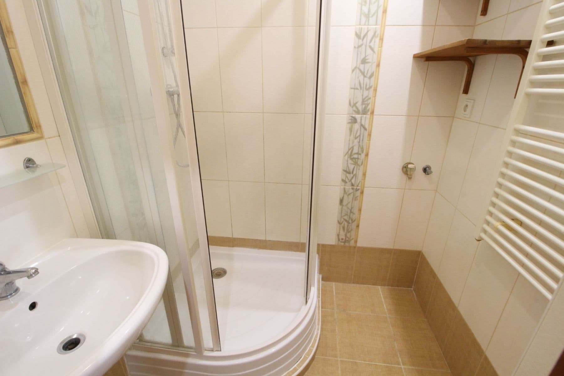 Prenájom bytu 2-izbový 53 m², Kafkova, Praha, Praha Prenájom bytu 2-izbový 53 m², Kafkova, Praha, Praha