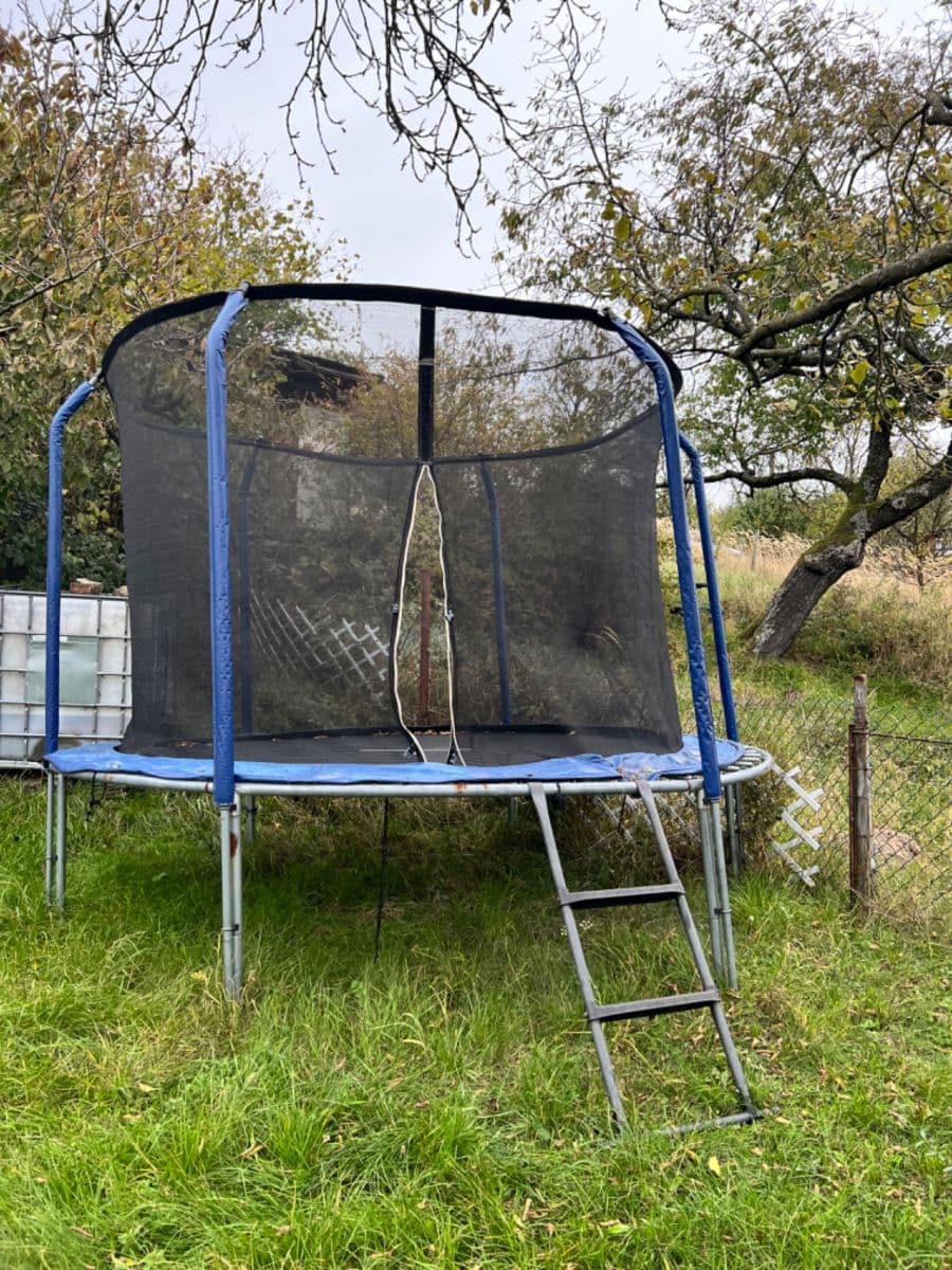 Predaj rekreačného objektu 40 m², pozemek 1.440 m², Kudlovice, Zlínský kraj Predaj rekreačného objektu 40 m², pozemek 1.440 m², Kudlovice, Zlínský kraj