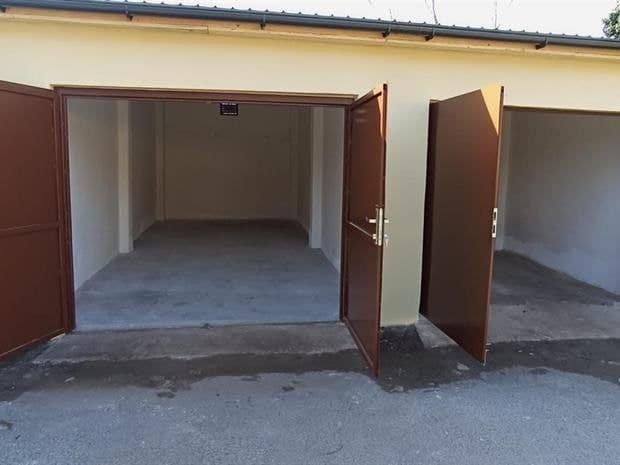 Prenájom garáže 18 m², Viničná, Praha, Praha Prenájom garáže 18 m², Viničná, Praha, Praha