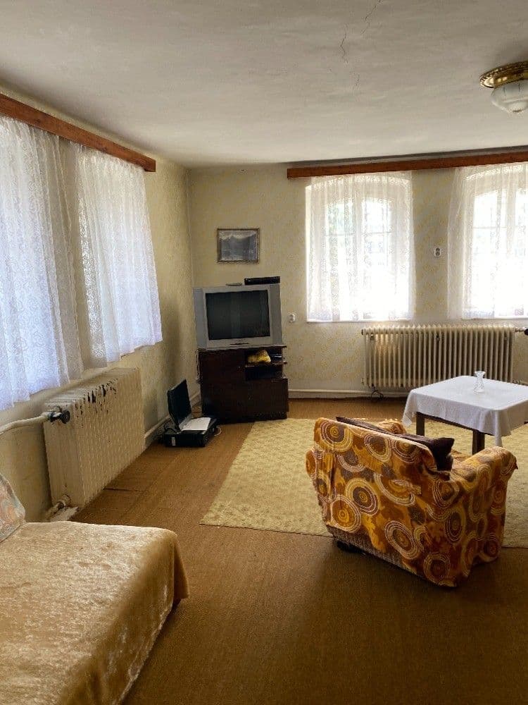 Predaj domu 125 m², pozemek 1.547 m², 272, Bělá pod Bezdězem, Středočeský kraj Predaj domu 125 m², pozemek 1.547 m², 272, Bělá pod Bezdězem, Středočeský kraj