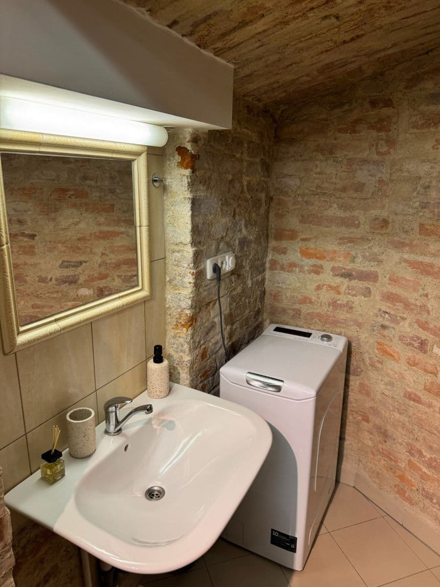 Prenájom bytu 2-izbový 60 m², Skřivanova, Brno, Jihomoravský kraj Prenájom bytu 2-izbový 60 m², Skřivanova, Brno, Jihomoravský kraj