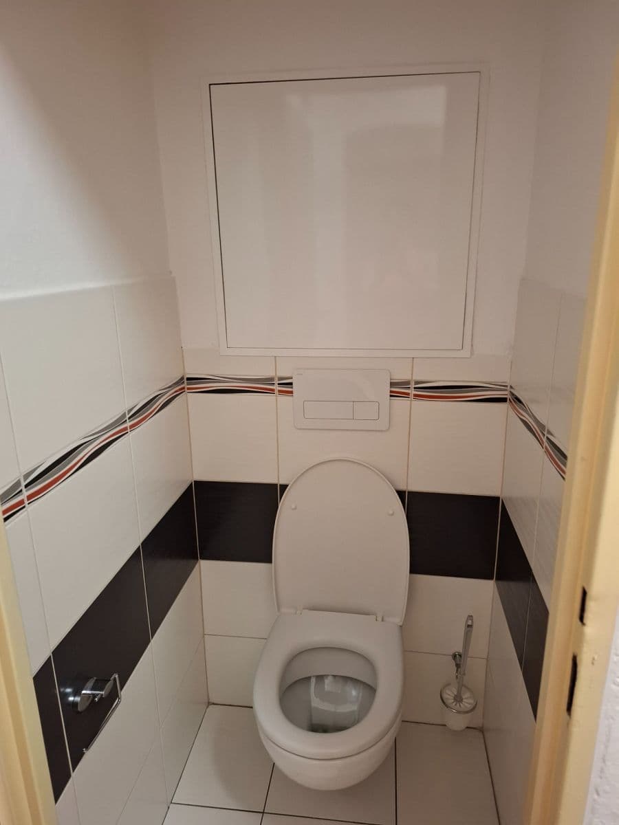 Prenájom bytu 2-izbový 47 m², Astrová, Ružinov, Bratislavský kraj Prenájom bytu 2-izbový 47 m², Astrová, Ružinov, Bratislavský kraj