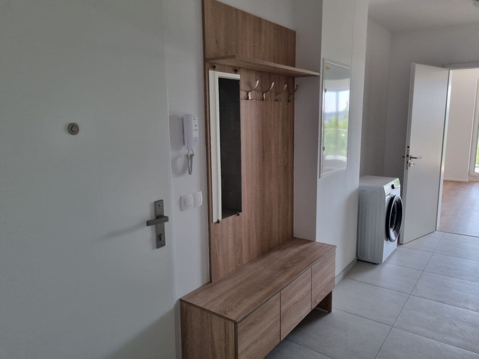 Prenájom bytu 2-izbový 60 m², Pod Krocínkou, Praha, Praha Prenájom bytu 2-izbový 60 m², Pod Krocínkou, Praha, Praha