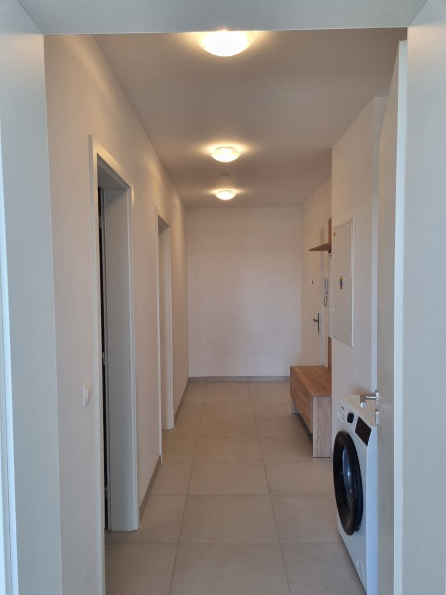Prenájom bytu 2-izbový 60 m², Pod Krocínkou, Praha, Praha Prenájom bytu 2-izbový 60 m², Pod Krocínkou, Praha, Praha