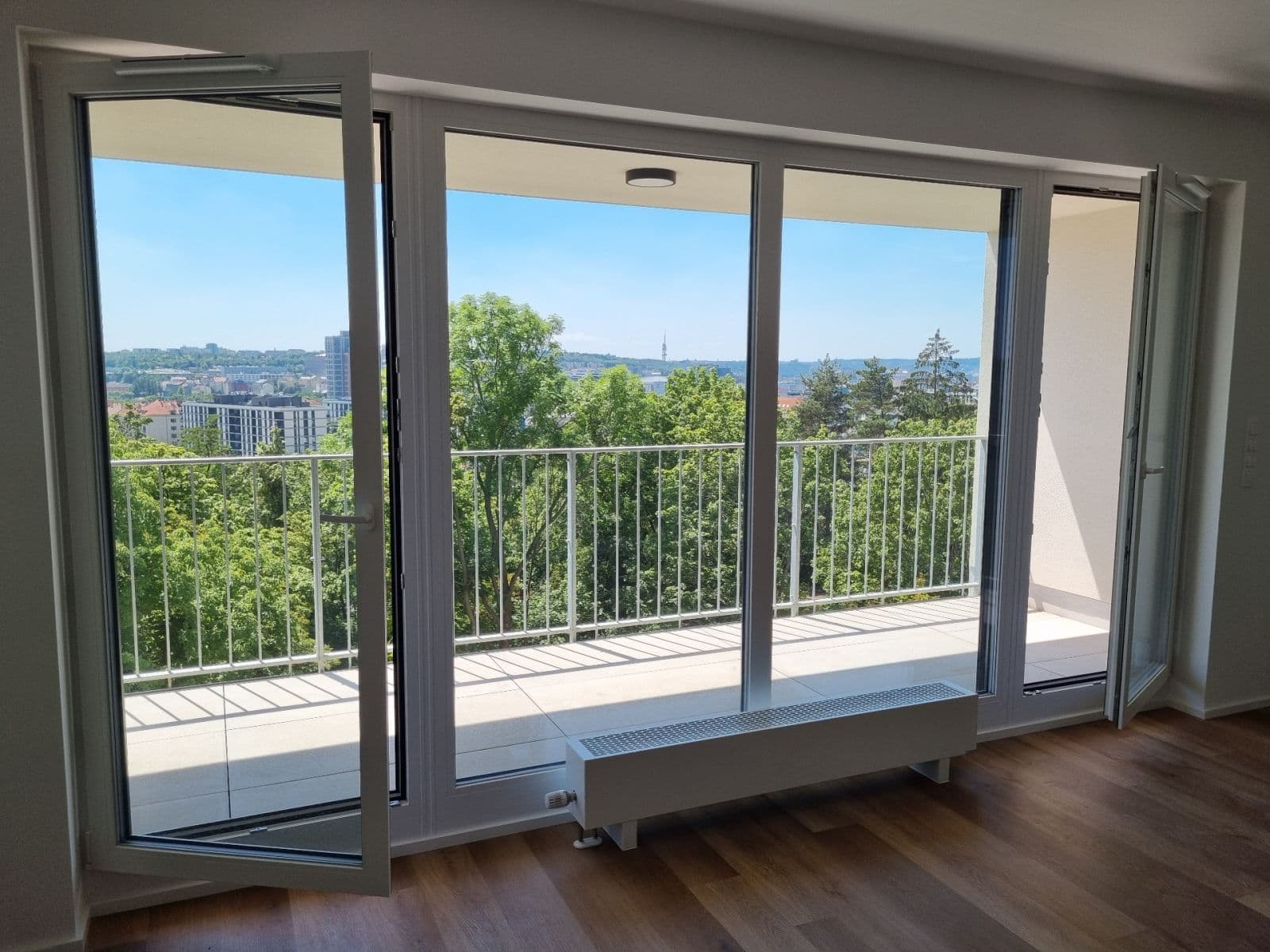 Prenájom bytu 2-izbový 60 m², Pod Krocínkou, Praha, Praha Prenájom bytu 2-izbový 60 m², Pod Krocínkou, Praha, Praha