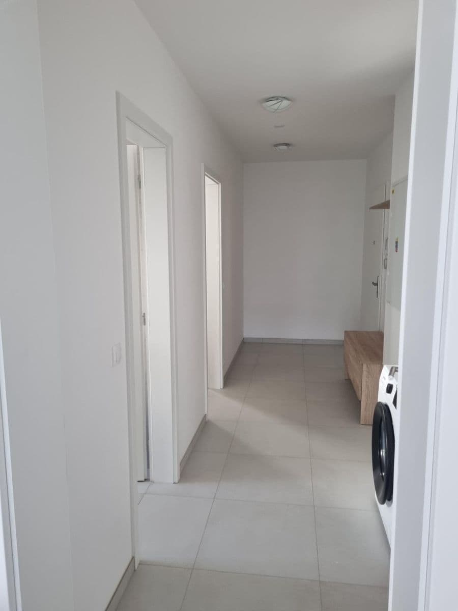 Prenájom bytu 2-izbový 60 m², Pod Krocínkou, Praha, Praha Prenájom bytu 2-izbový 60 m², Pod Krocínkou, Praha, Praha