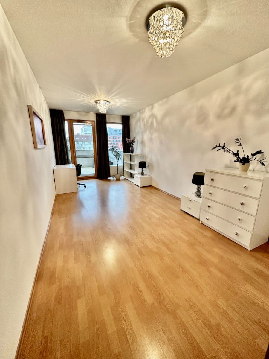 Prenájom bytu 2-izbový 73 m², Panuškova, Praha, Praha Prenájom bytu 2-izbový 73 m², Panuškova, Praha, Praha