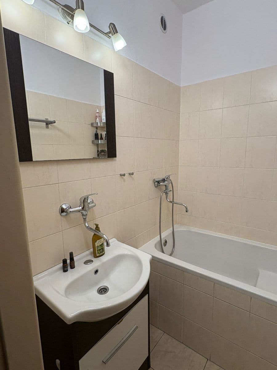 Predaj bytu 2-izbový 62 m², Křižíkova, České Budějovice, Jihočeský kraj Predaj bytu 2-izbový 62 m², Křižíkova, České Budějovice, Jihočeský kraj