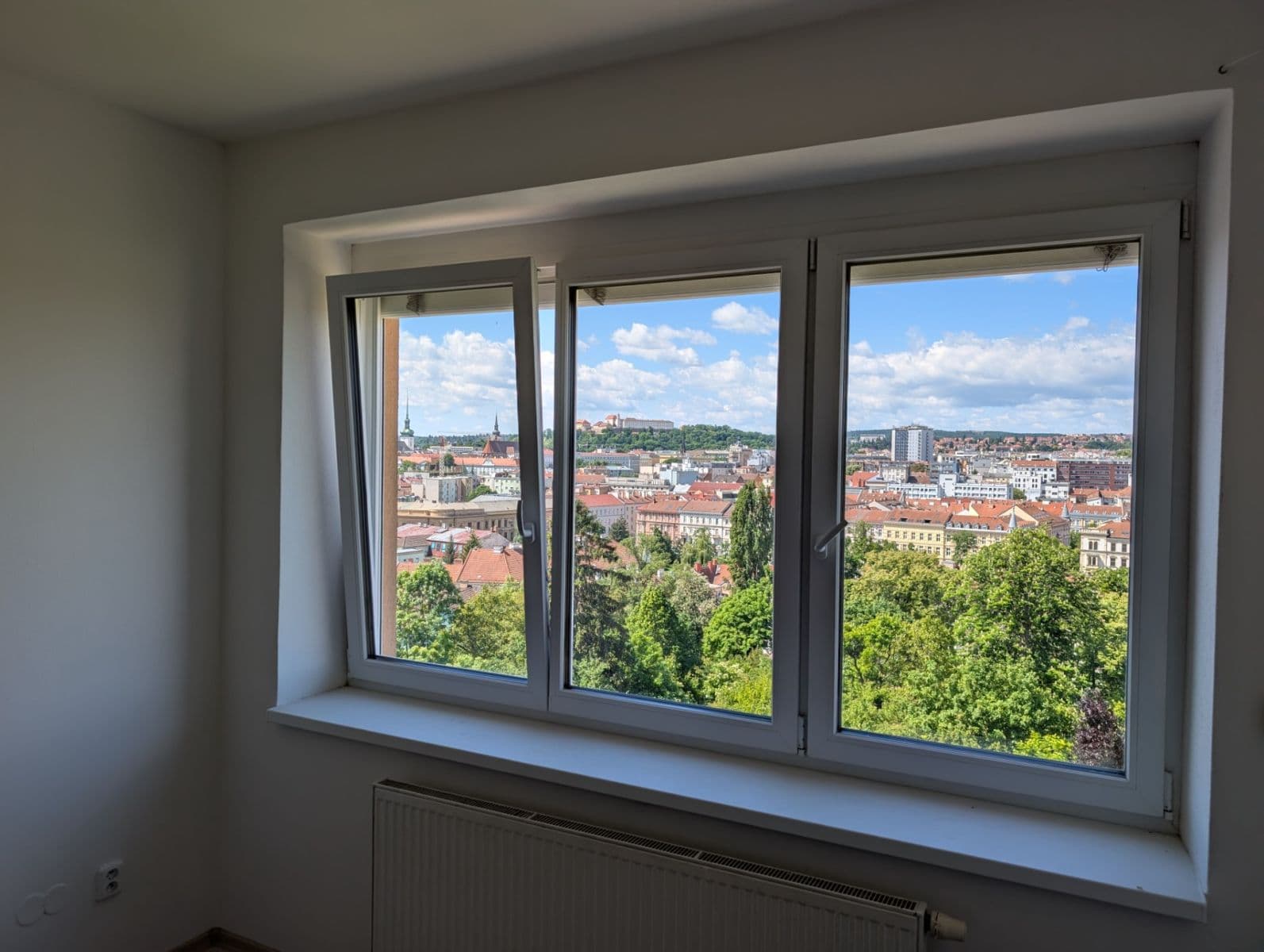 Prenájom bytu 2-izbový 62 m², Kunzova, Brno, Jihomoravský kraj Prenájom bytu 2-izbový 62 m², Kunzova, Brno, Jihomoravský kraj