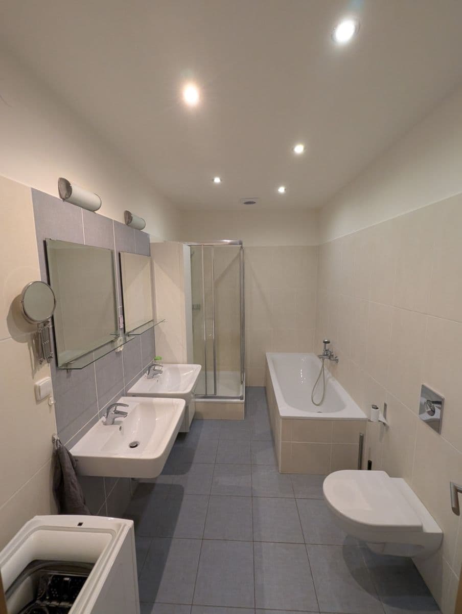 Prenájom bytu 2-izbový 62 m², Kunzova, Brno, Jihomoravský kraj Prenájom bytu 2-izbový 62 m², Kunzova, Brno, Jihomoravský kraj
