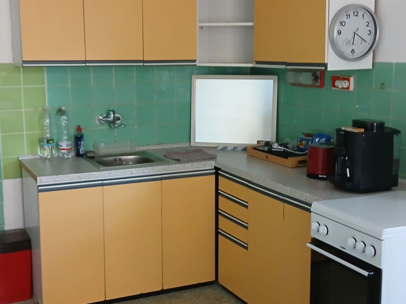 Prenájom bytu 2-izbový 100 m², Slezská, Praha, Praha Prenájom bytu 2-izbový 100 m², Slezská, Praha, Praha